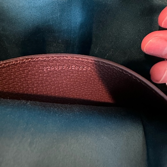 Gucci crossbody bag. Authentic - Picture 4 of 8